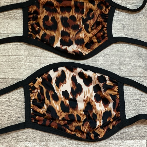 Mask - Picture 2 of 2